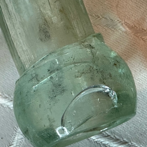 Antique 1800s Light Green Torpedo Bottle - Picture 6 of 9
